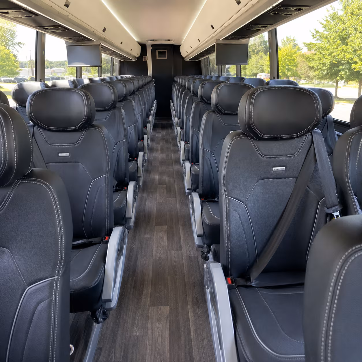 private charter buses for layovers in inglewood